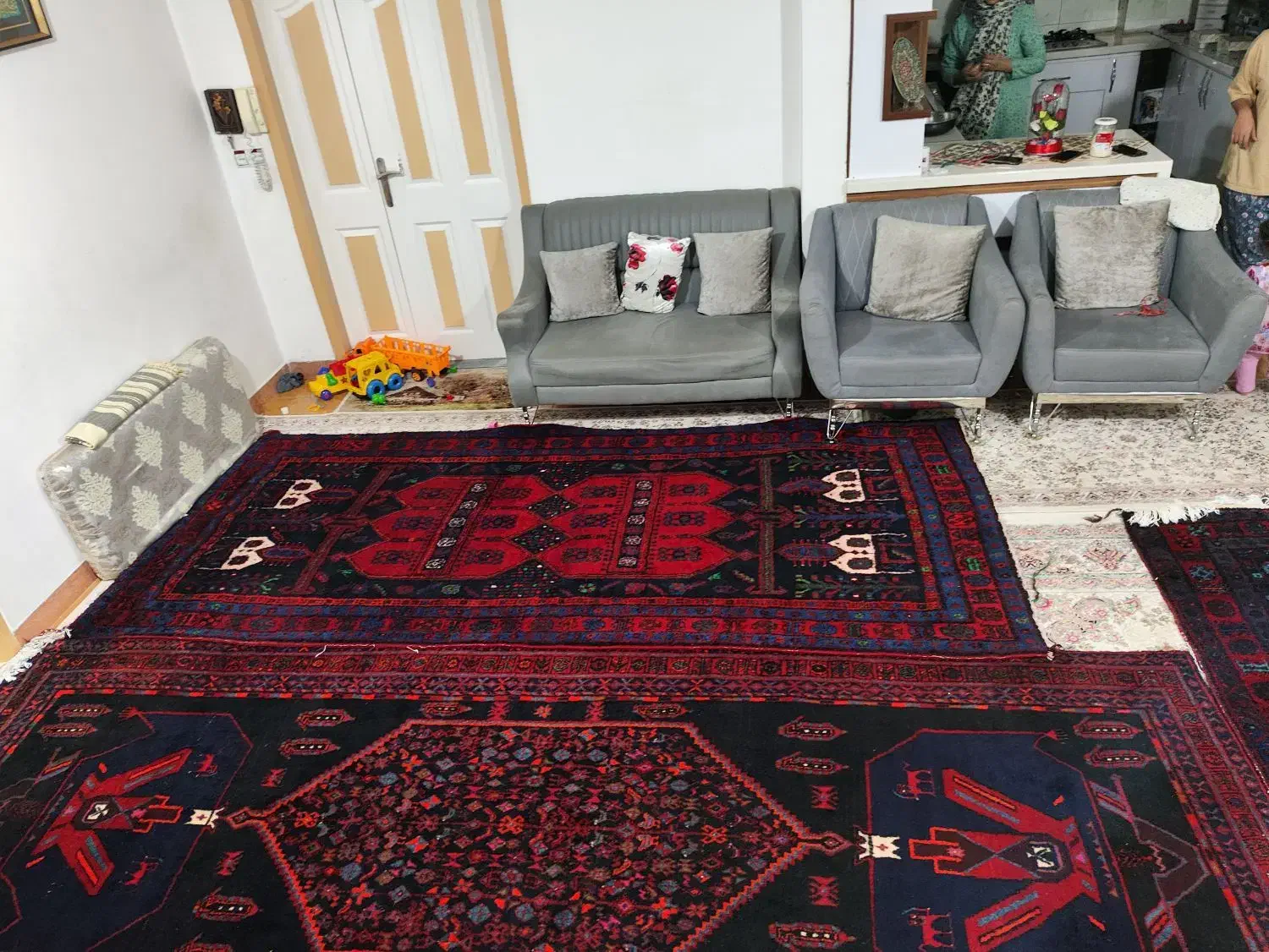 فرش دستباف  قدیمی سنتی|فرش|چهاردانگه (تهران), |دیوار