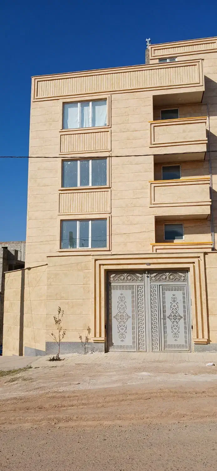 آپارتمان نوساز / ۱۲۴متر /مرکز جاده ورزقان|فروش آپارتمان|اهر, |دیوار