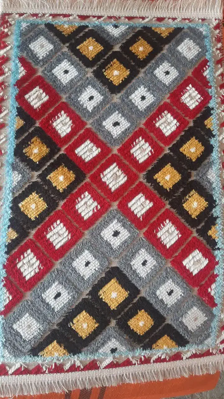 پادری فانتزی یا برزنتنی|پادری|مشهد, شفا|دیوار