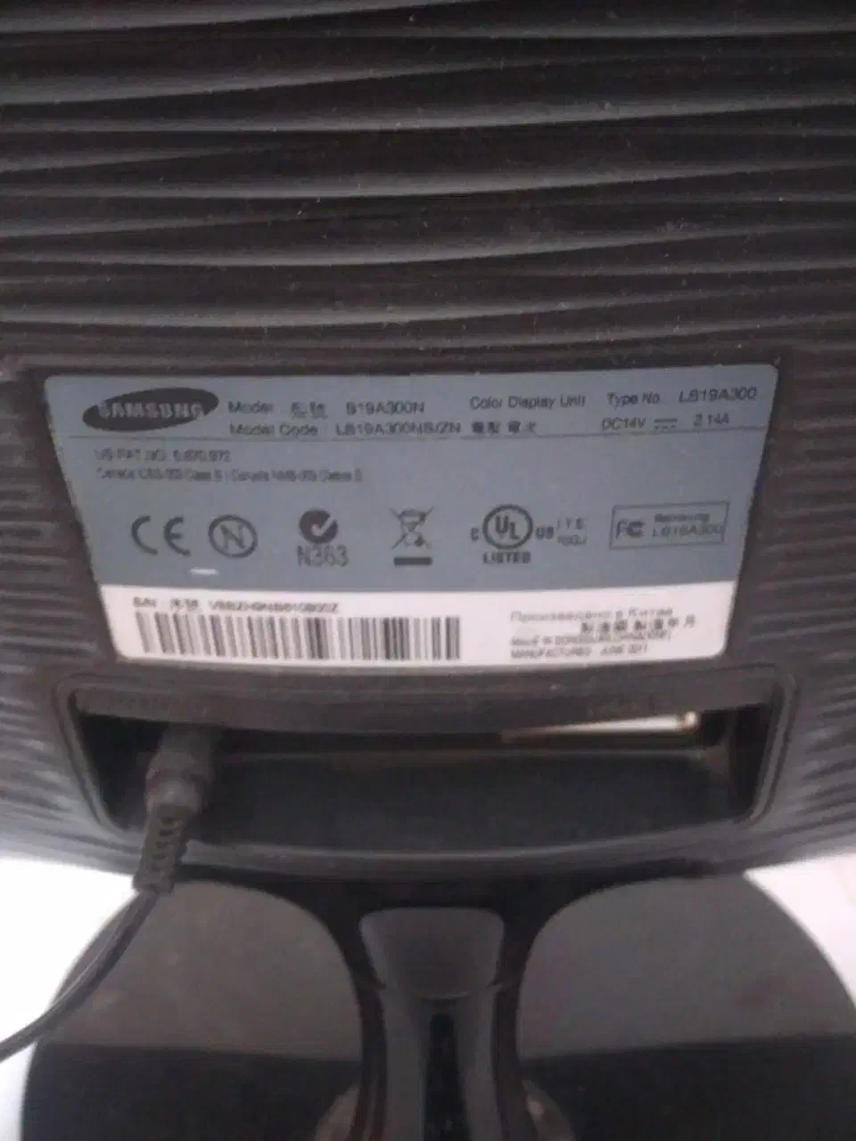 مانیتور ۱۹ اینچ ال ای دی سامسونگ|قطعات و لوازم جانبی رایانه|اسلام‌شهر, شهرک قائمیه|دیوار