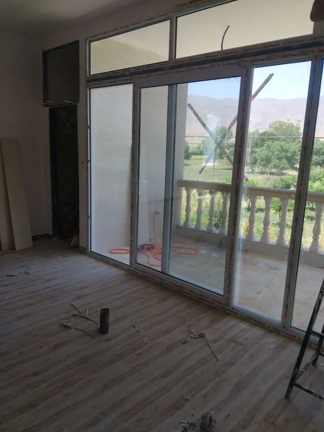 تولیدتعمیرات پنجرهای دوجداره یوپی وی سی|خدمات پیشه و مهارت|بروجرد, |دیوار