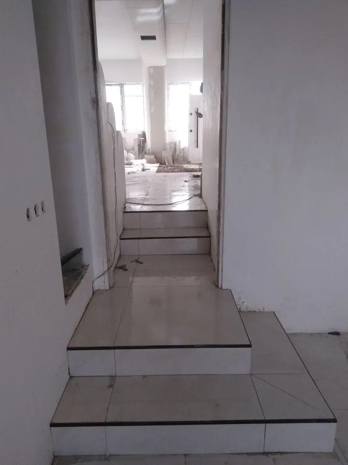 باسلام گروه سنگ کاری وکاشی وسرامیک کاری|خدمات پیشه و مهارت|رامسر, |دیوار