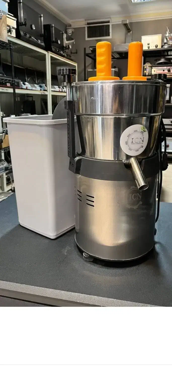 دستگاه صنعتی آبمیوه گیری برند ICN|کافیشاپ و رستوران|محمدشهر, شهرک پیام (مهرالبرز)|دیوار