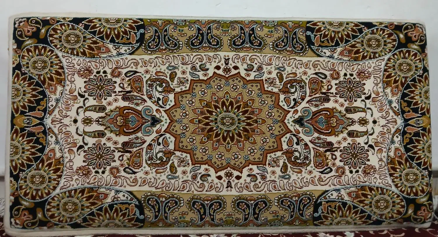 ۴۰۰۰۰۰۰|فرش|قدس, شهر‌قدس|دیوار