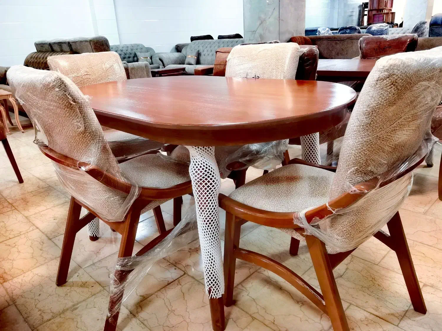 میز ناهار خوری|میز و صندلی غذاخوری|یزد, |دیوار