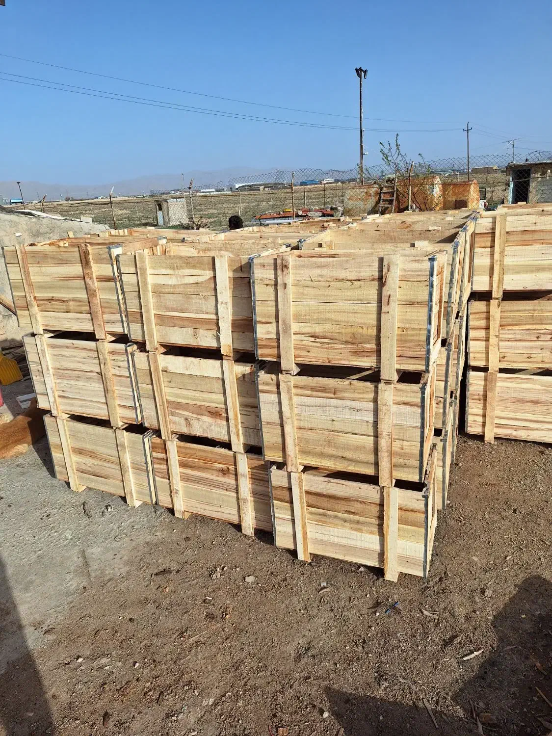 صندوق چوبی . چهار تراش .. پالت|خدمات پیشه و مهارت|اراک, |دیوار