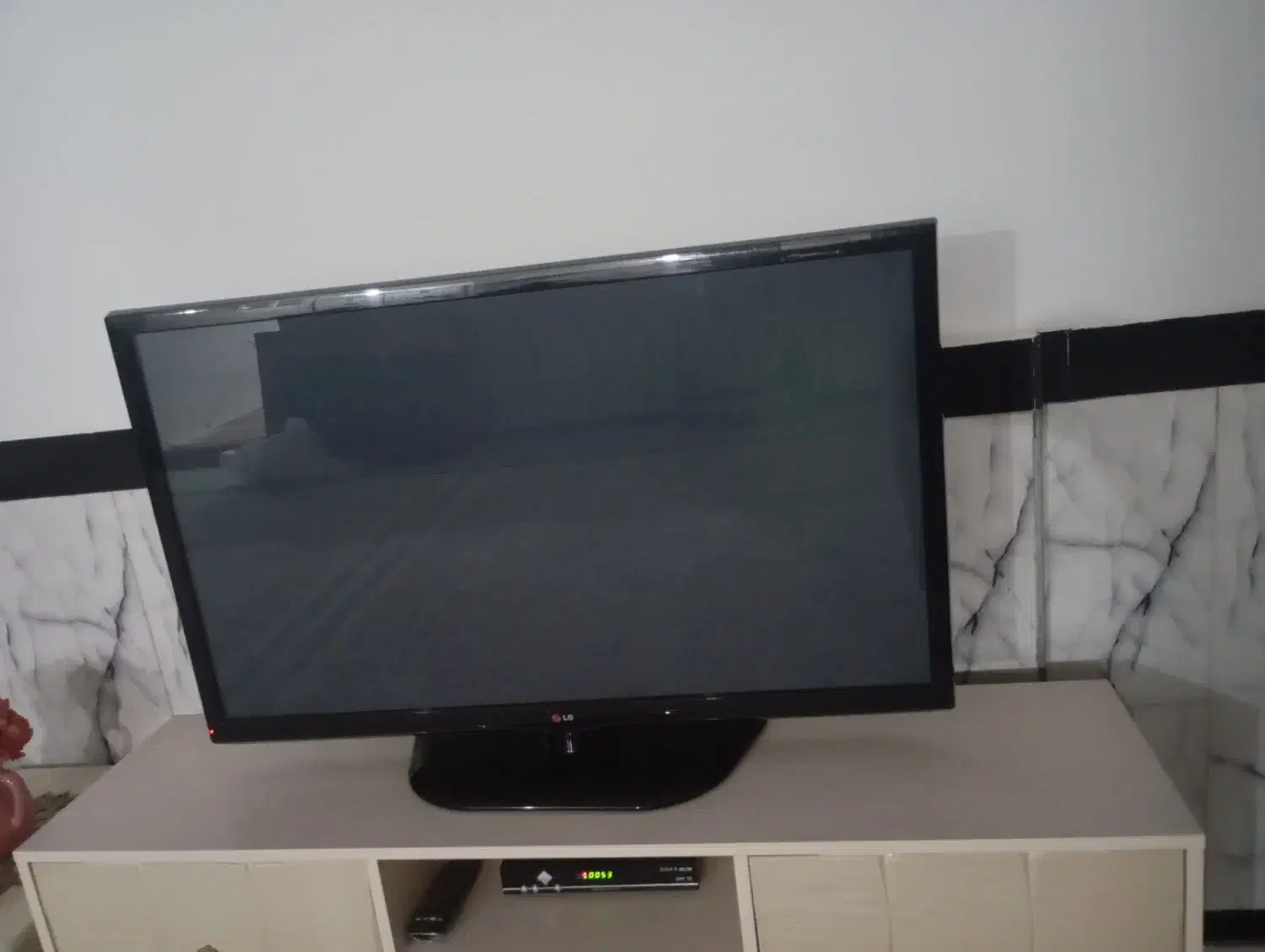 تلویزیون|تلویزیون و پروژکتور|جوانرود, |دیوار