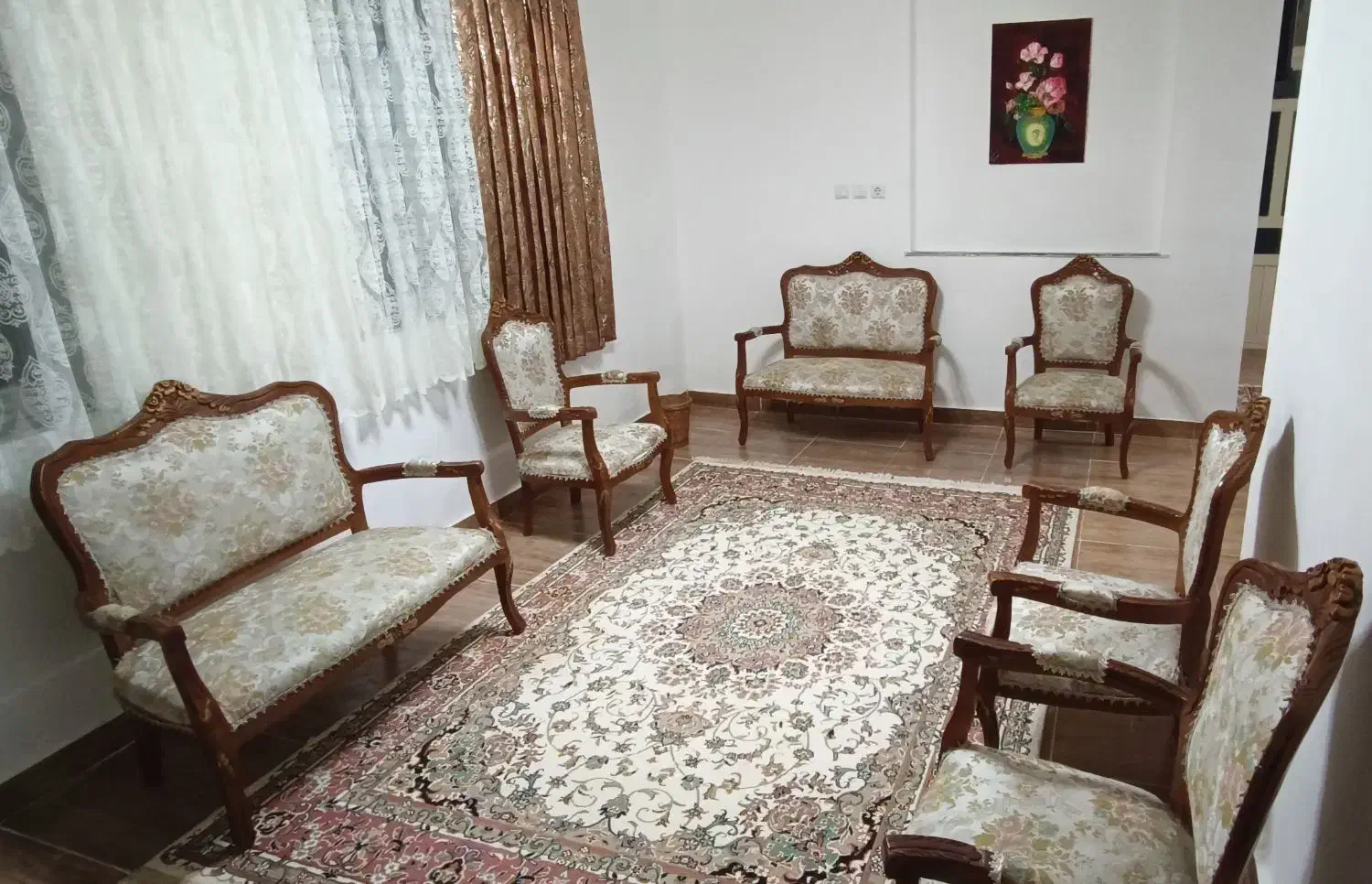 خانه ویلایی مبله کمیاب، در محیط امن و آرام شهری|اجارهٔ کوتاه‌مدت ویلا و باغ|لاهیجان, مهرگان|دیوار