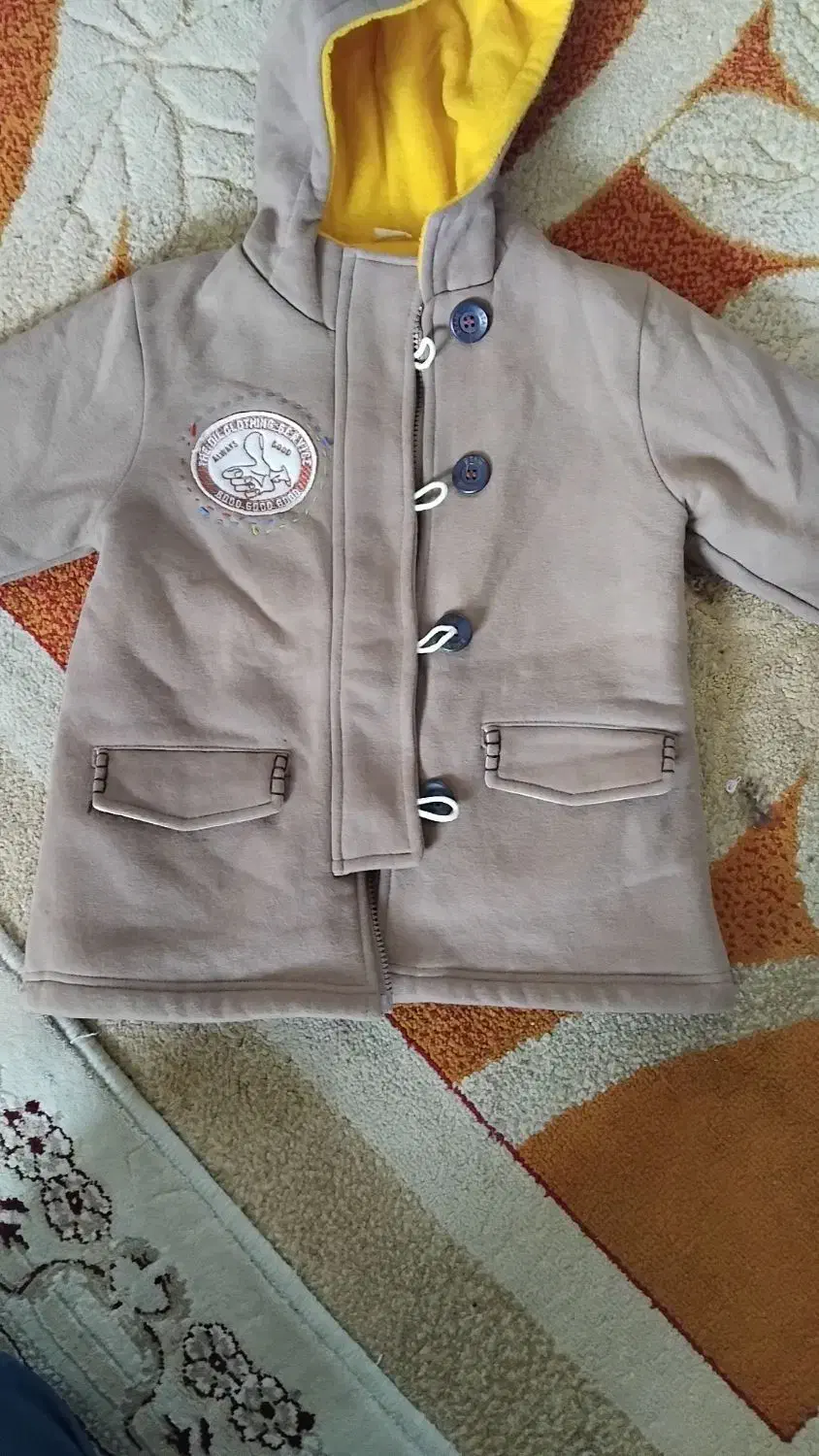 کاپشن بچه گانه|کفش و لباس بچه|ساری, |دیوار