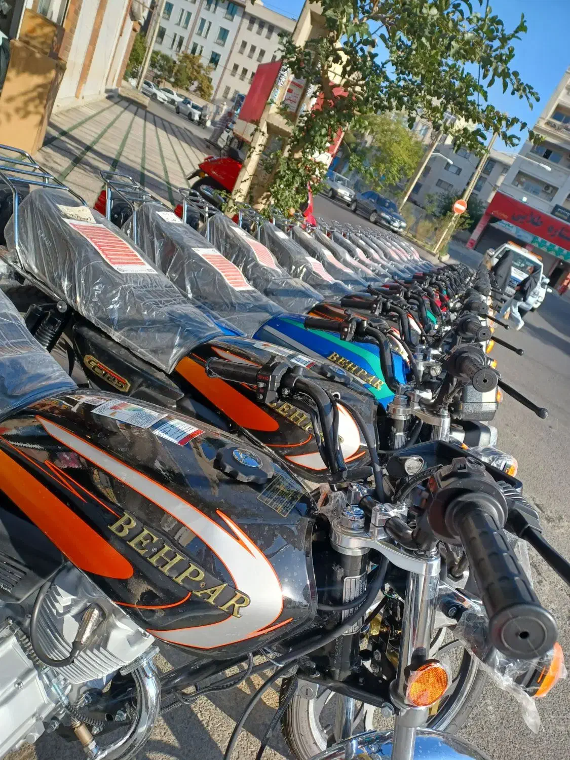 هندا ۱۲۵فول اقساطی بازنشستگان|موتورسیکلت|فردیس, فردیس|دیوار