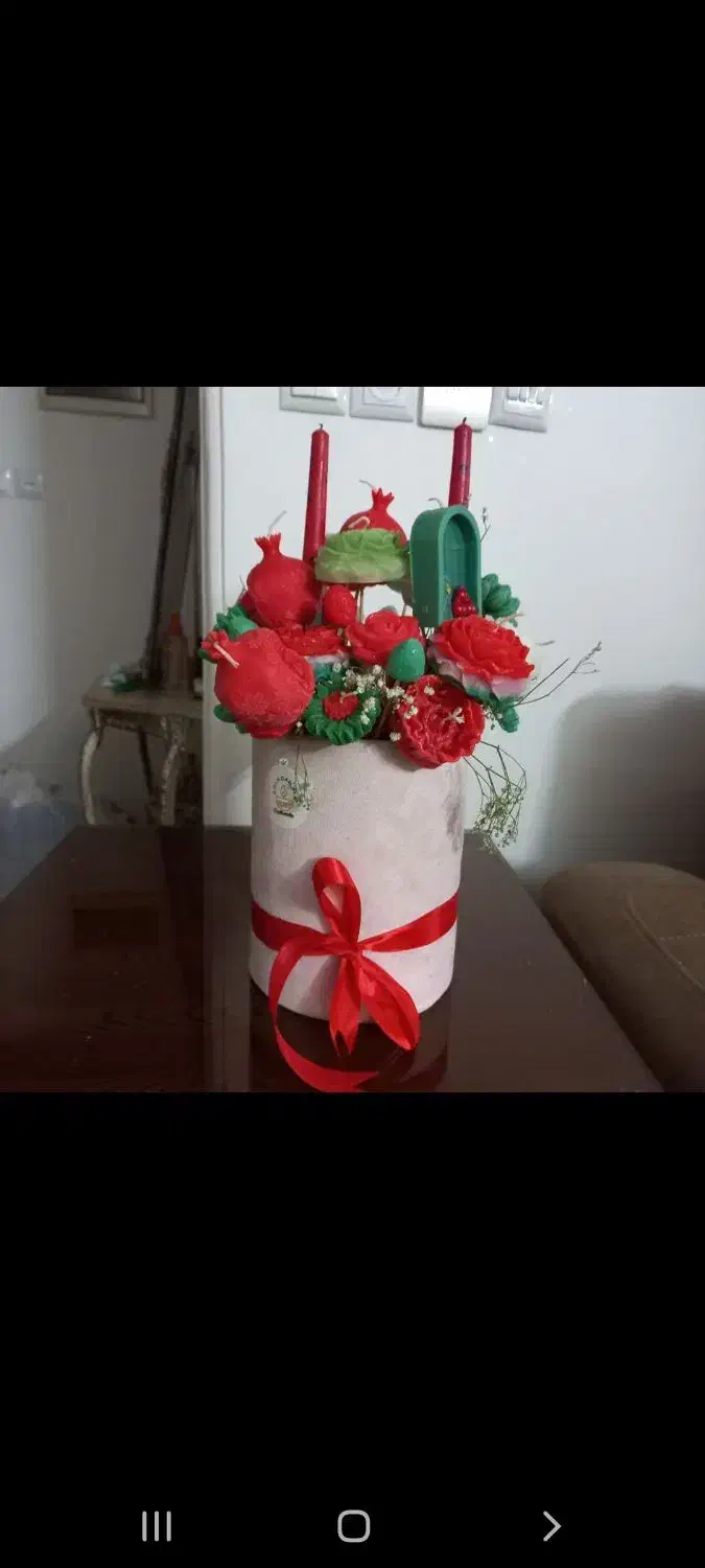 گل یلدای|گل مصنوعی|اصفهان, خلجا|دیوار