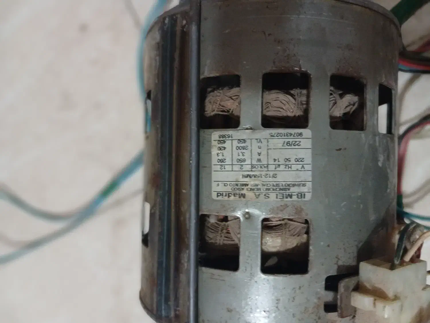 موتور لباسشویی تمام اتومات با تمام وسایل|ماشین لباسشویی و خشک‌کن لباس|شیراز, شهرک مطهری|دیوار