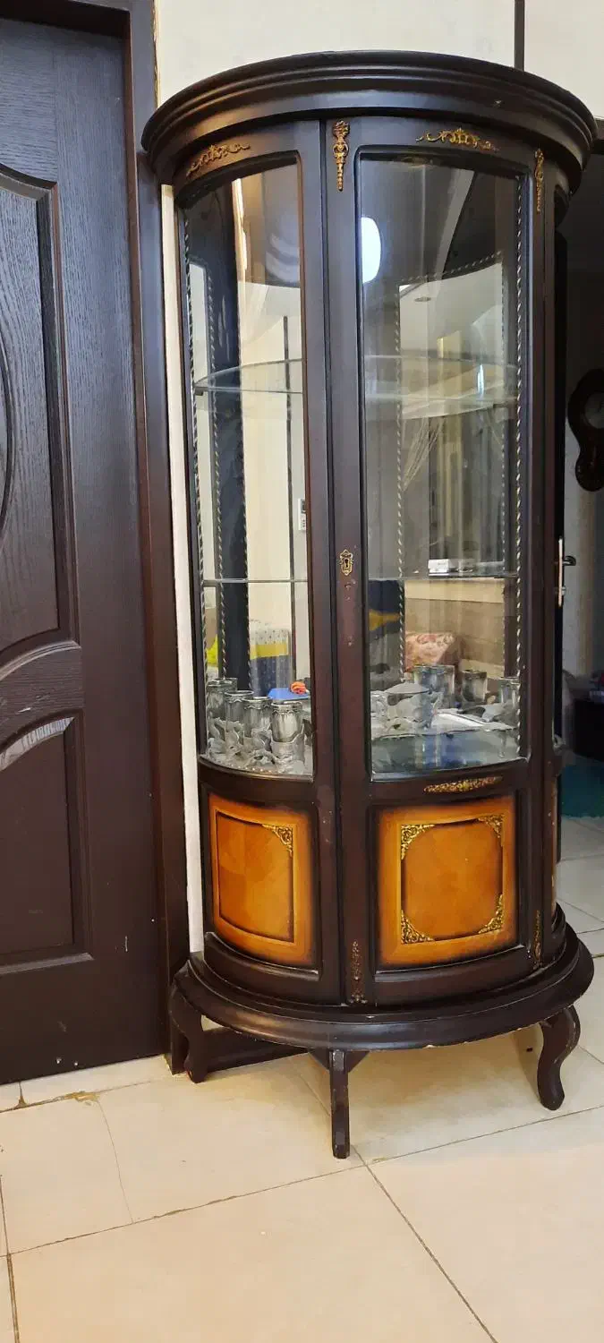 فروش فوری بوفه|بوفه، ویترین، کنسول|صدرا-فارس, فاز ۱|دیوار