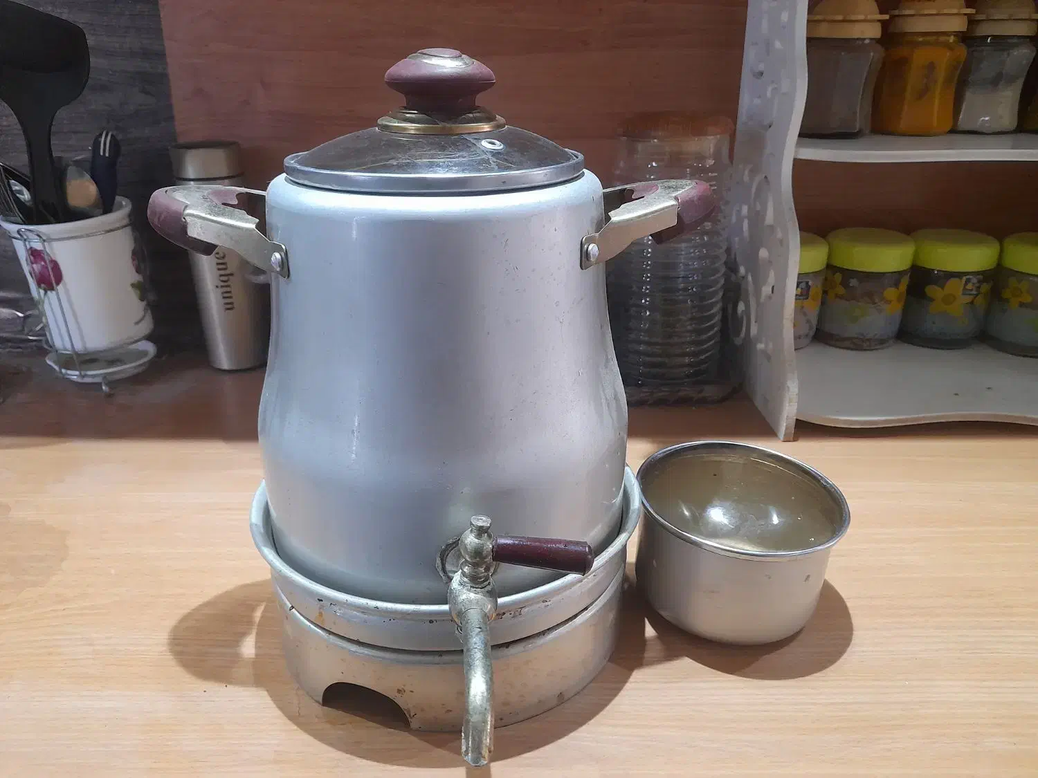 کتری و قندان لاوسنگ|قوری، کتری، قهوه‌ساز دستی|قزوین, |دیوار