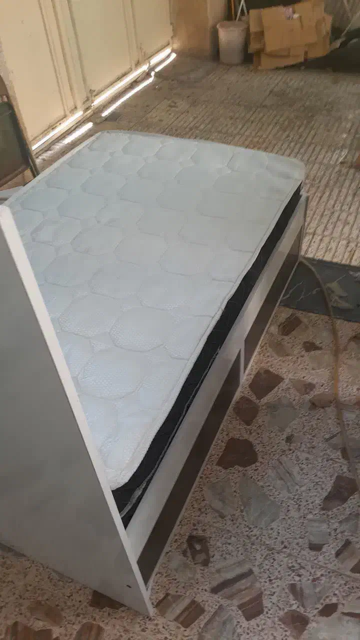 تخت کودک با تشک|تخت و سرویس خواب|شاهرود, |دیوار