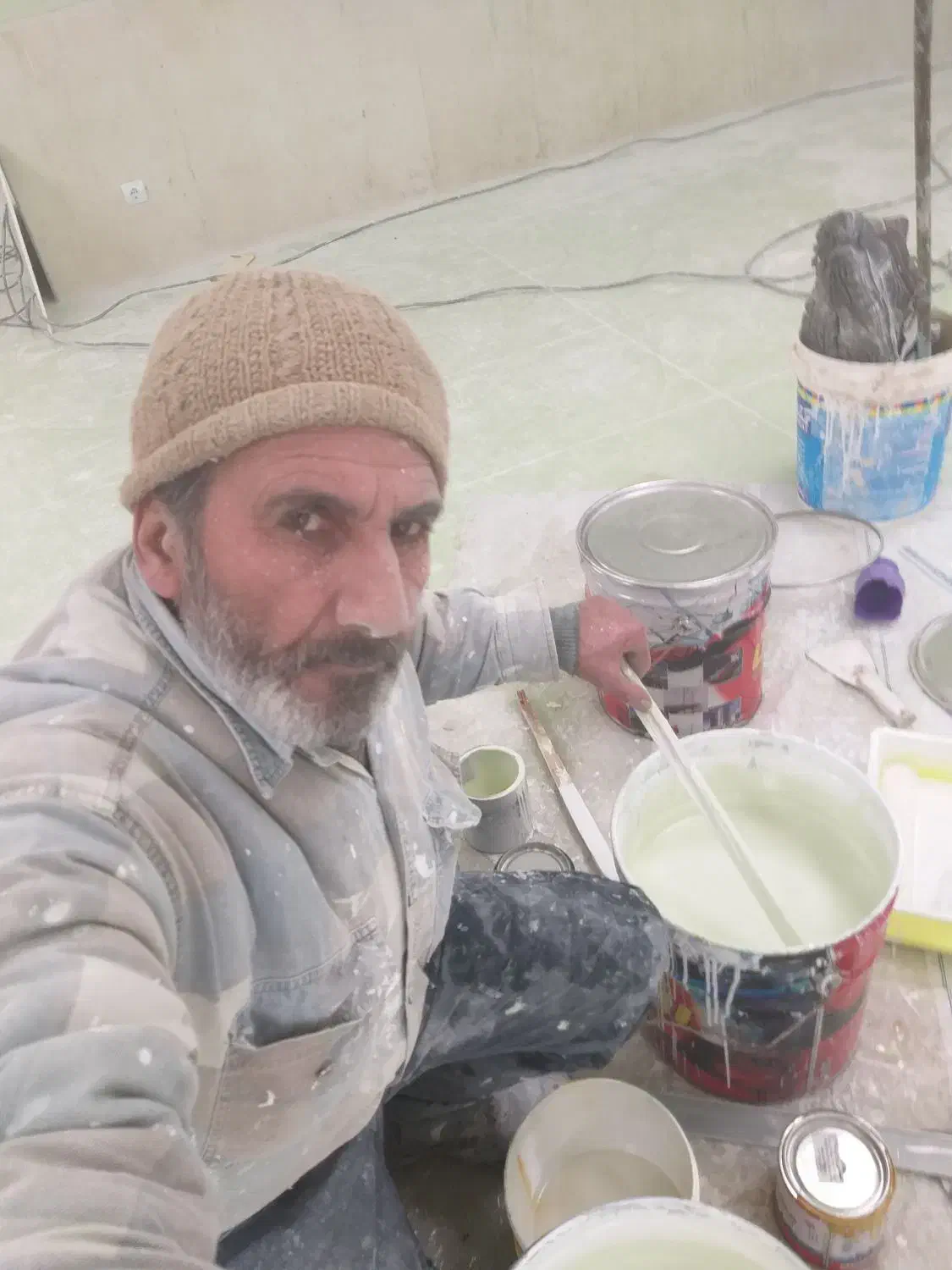 نقاشی ساختمان پذیرفته میشود|خدمات پیشه و مهارت|شیراز, دلگشا|دیوار