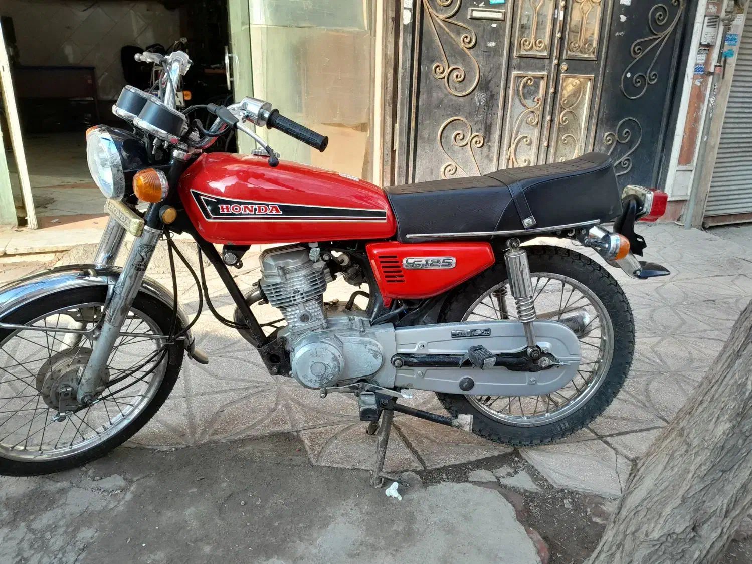 ۱۲۵|موتورسیکلت|بومهن, |دیوار