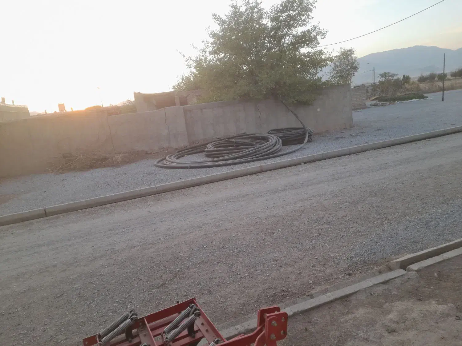 لوله پلی اتیلن ۴ اینچ و ۲ اینچ|عمدهفروشی|صحنه, |دیوار