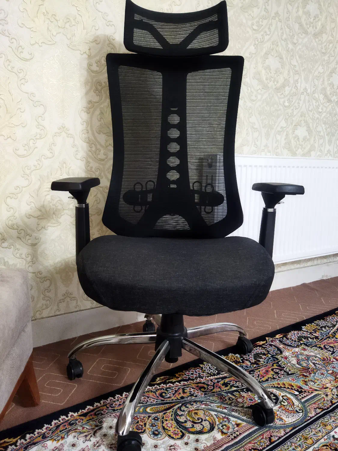 صندلی آرگونومیک|صندلی و نیمکت|گرگان, |دیوار