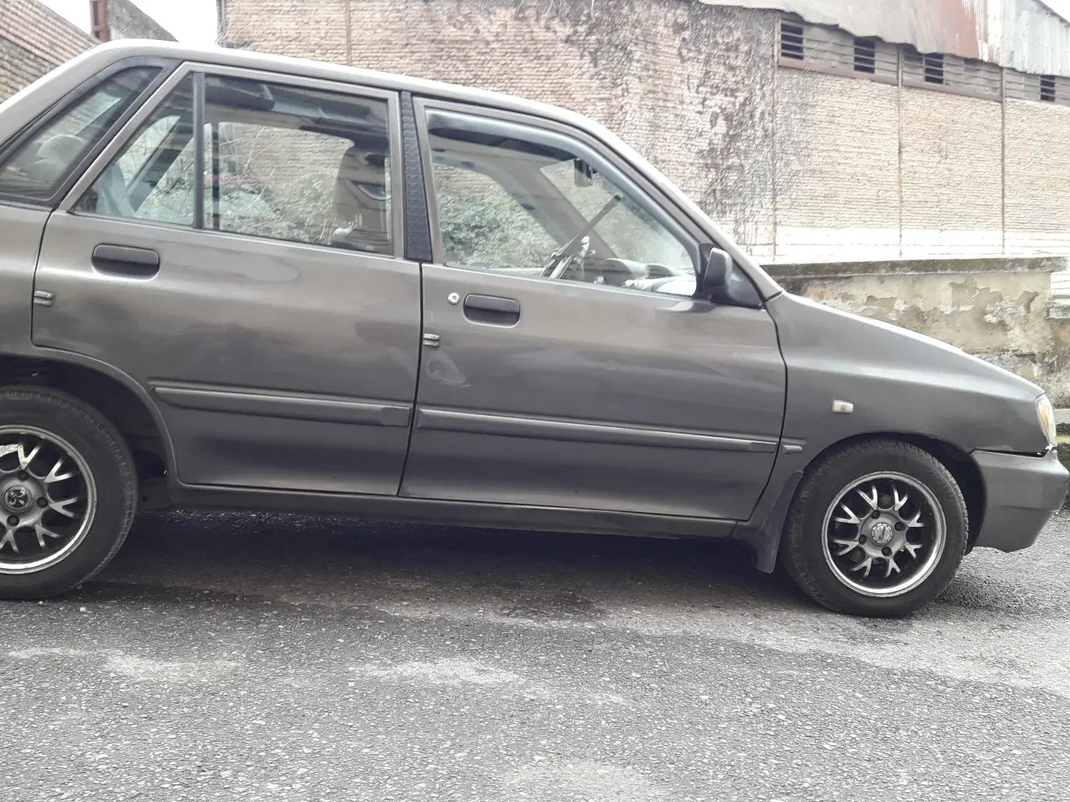 فروش وسیله نقلیه|خودرو سواری و وانت|رشت, شهریاران|دیوار