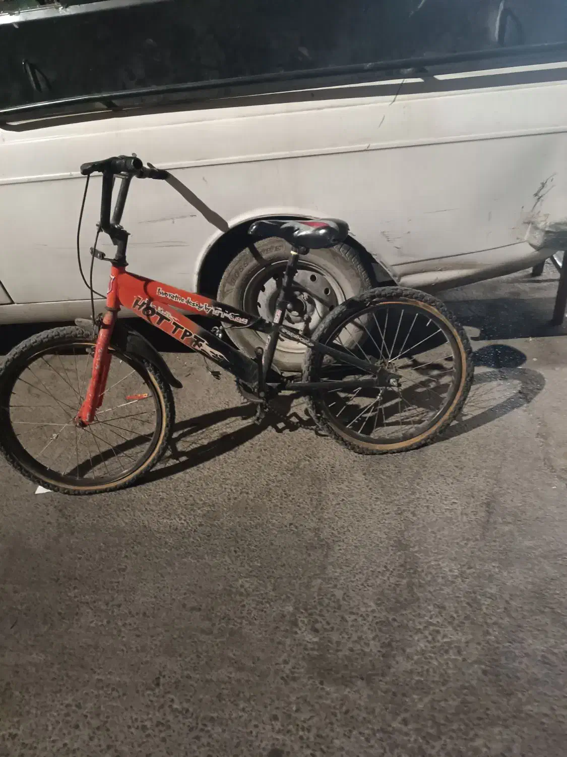 دو چرخه بزرگ وکوچک سایز ۲۶ و۱۶|دوچرخه، اسکیت، اسکوتر|اصفهان, سروستان|دیوار