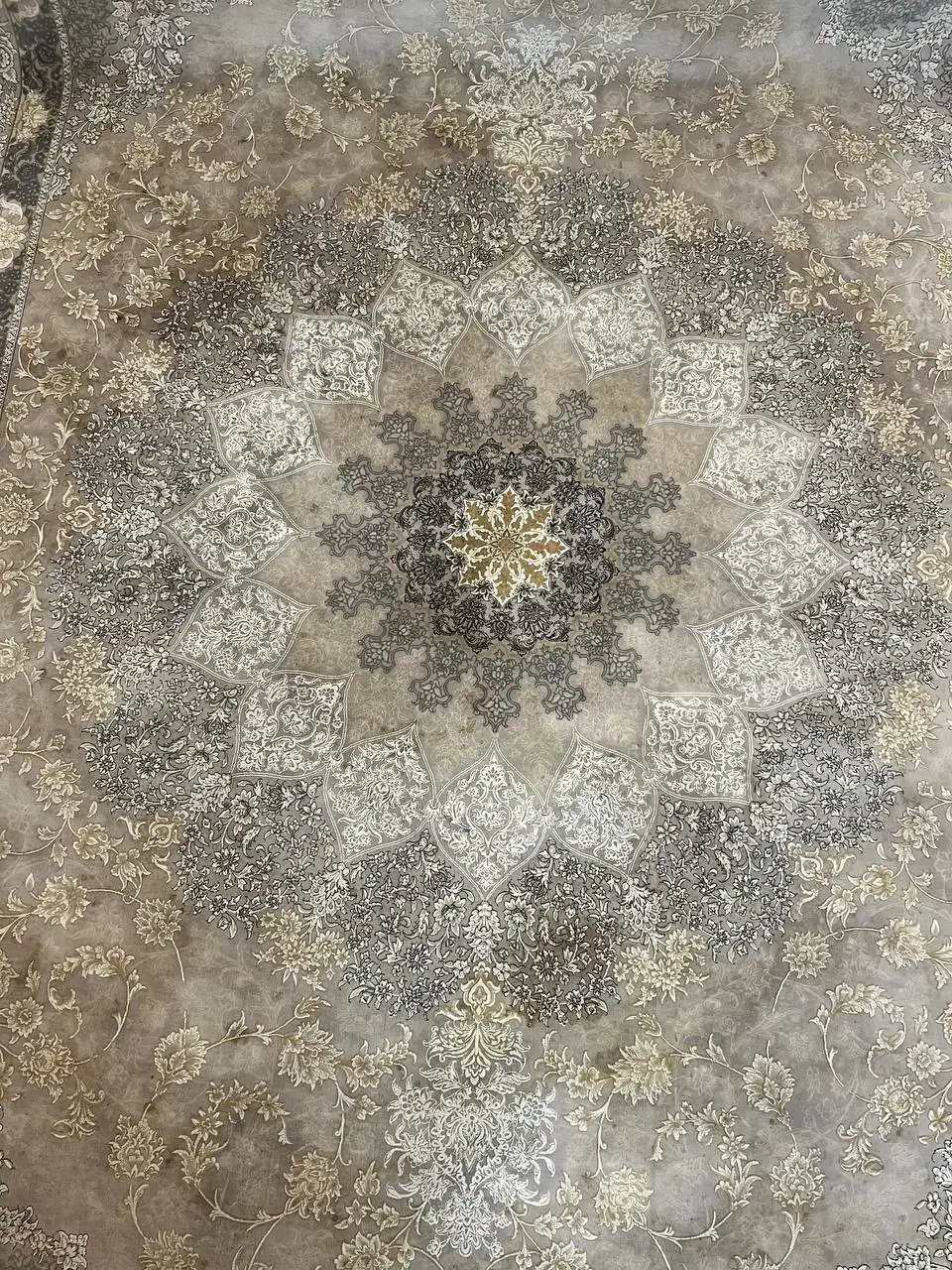 فرش ۹ متری ۱۲۰۰شانه|فرش|اقبالیه, |دیوار