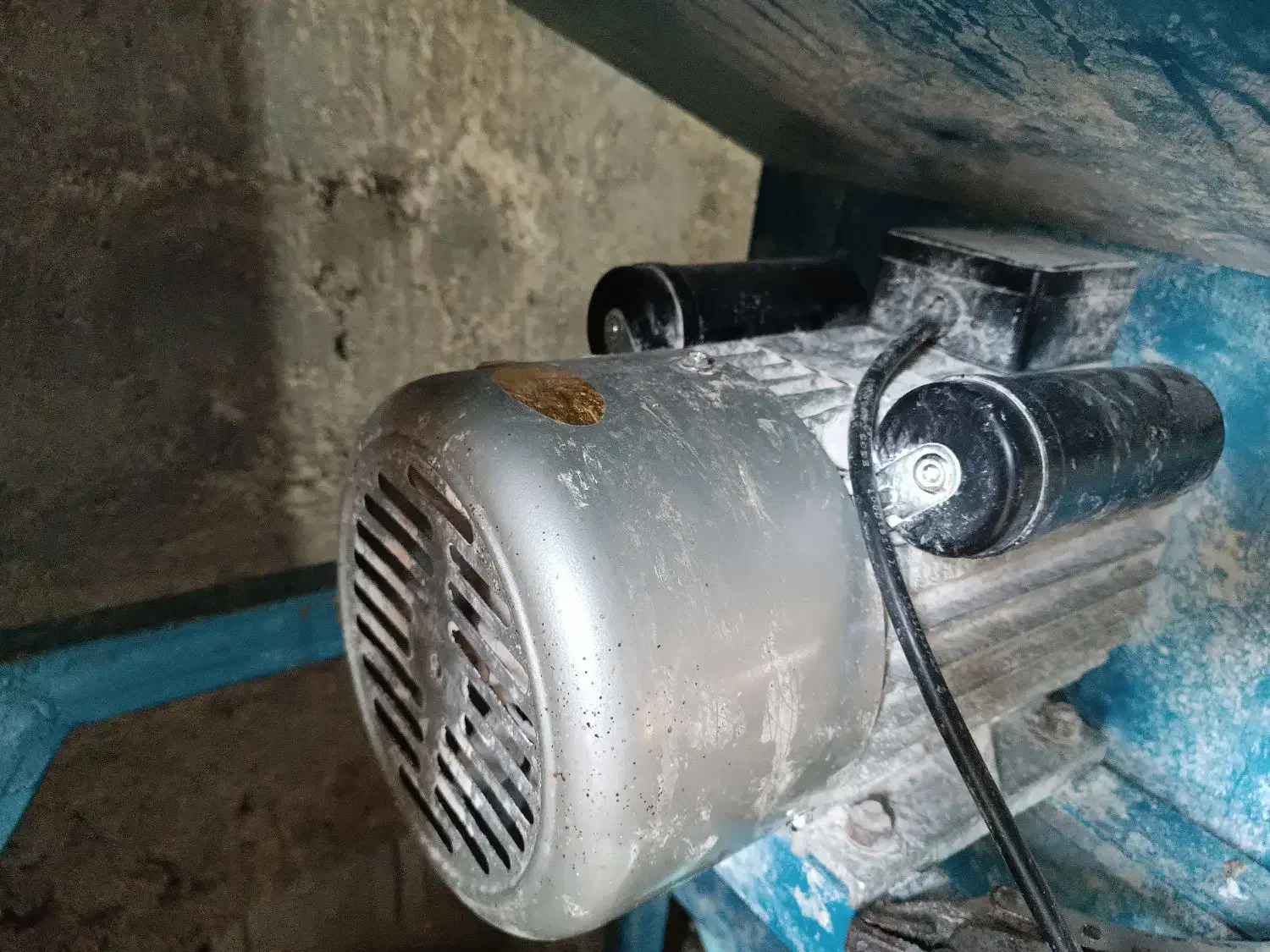 اسیاب صنعتی|ماشین‌آلات صنعتی|شیراز, دکتر حسابی|دیوار