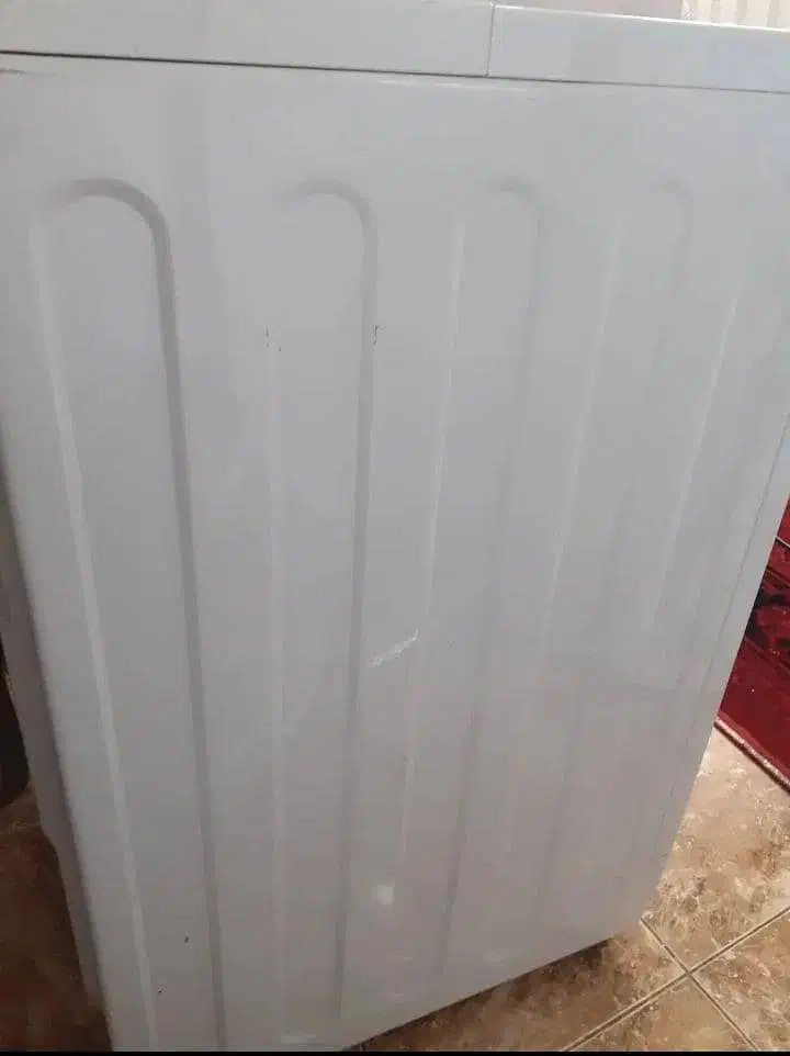 لباسشویی تمیز بدون خش خوردگی|ماشین لباسشویی و خشک‌کن لباس|اصفهان, سودان|دیوار