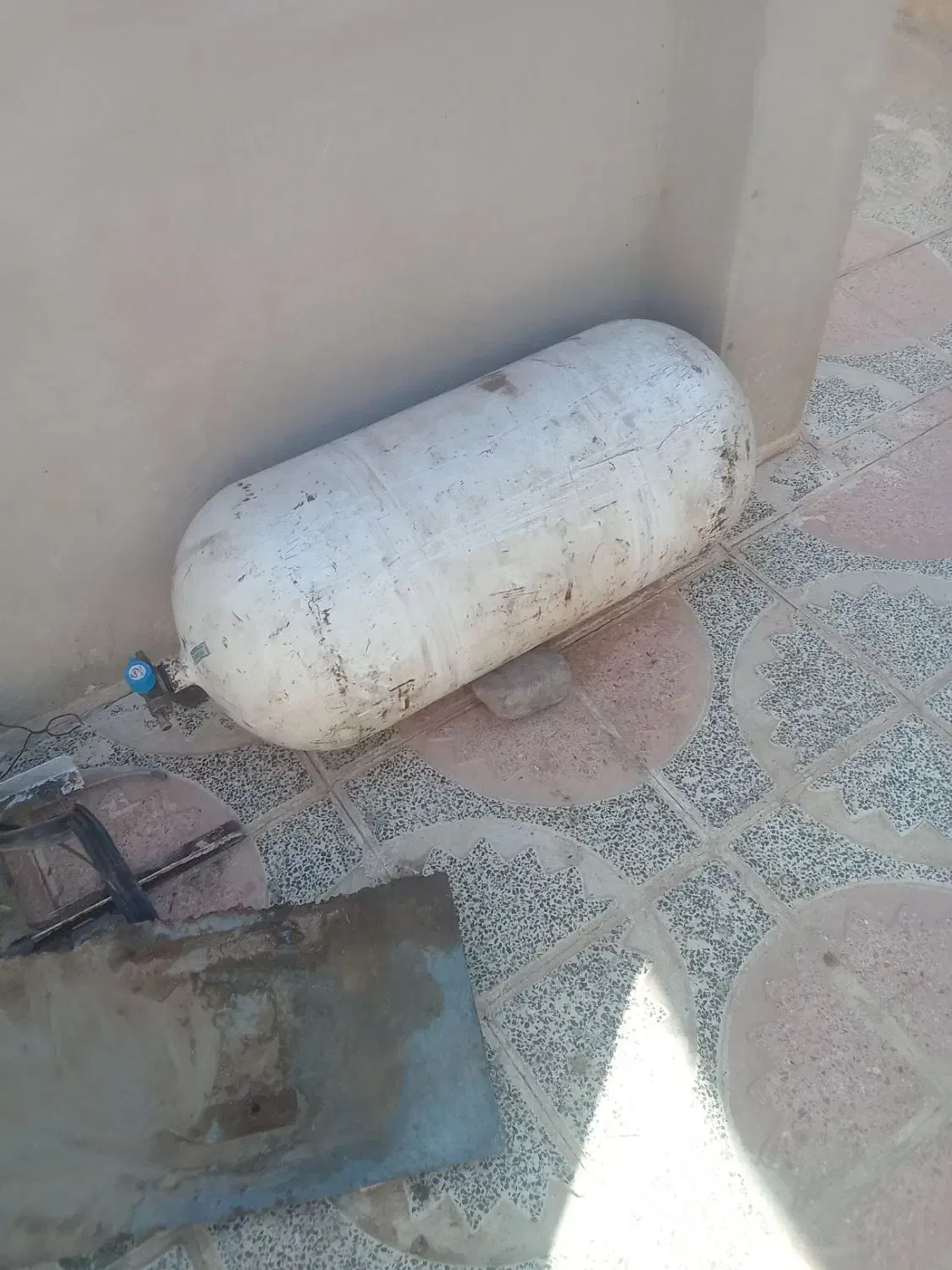 کپسول سی انجی ماشین پیکان وانت|قطعات یدکی و لوازم جانبی|درب بهشت, |دیوار