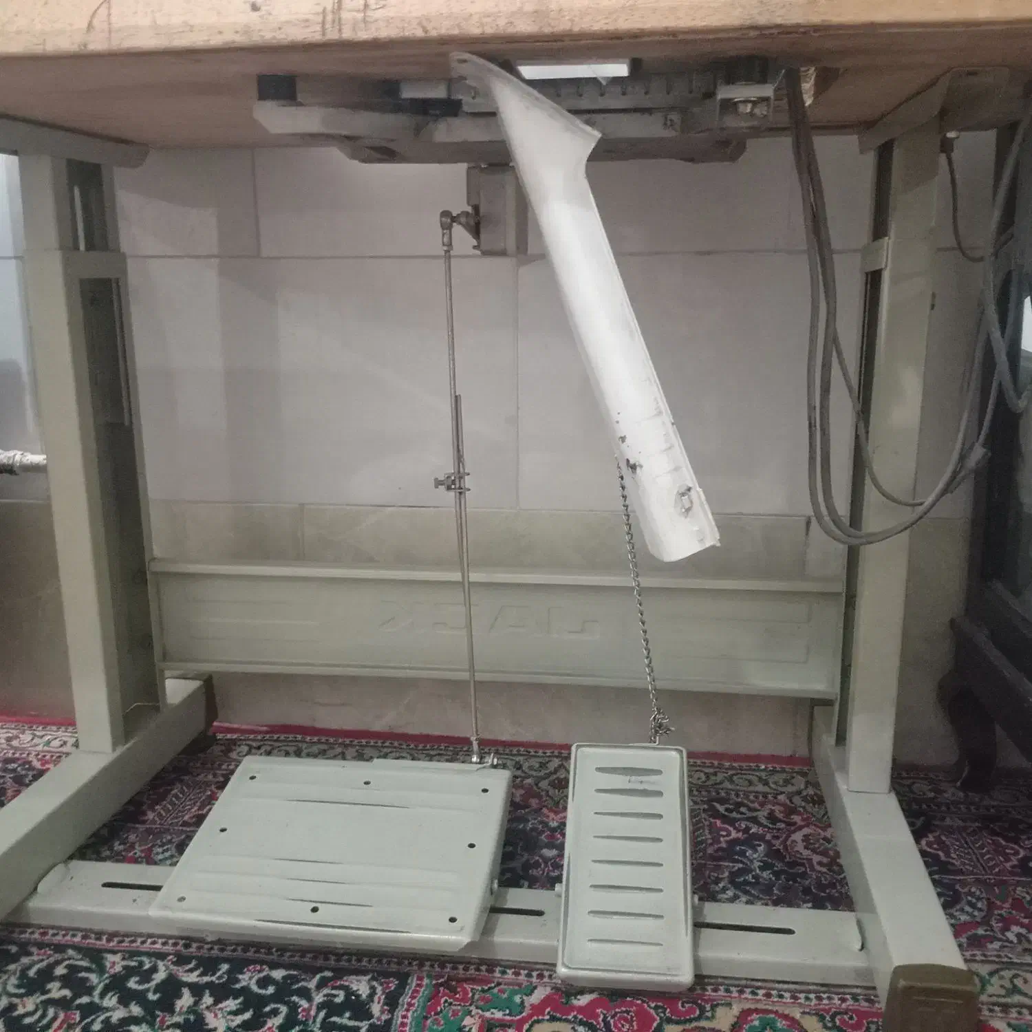 چرخ سردوز سالم مارک جک|لوازم خیاطی و بافتنی|نائین, |دیوار