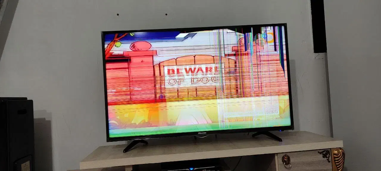 تعمیر و خرید ال ای دی خراب و کارکرده در همهی سایز|تلویزیون و پروژکتور|سقز, |دیوار