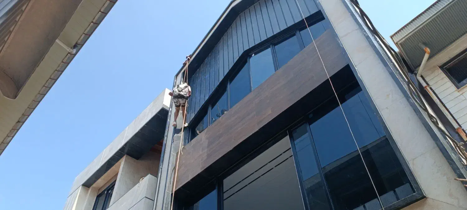 خدمات کار بدون داربست با طناب ابندی و نانوکاری|خدمات پیشه و مهارت|لاهیجان, لیل|دیوار