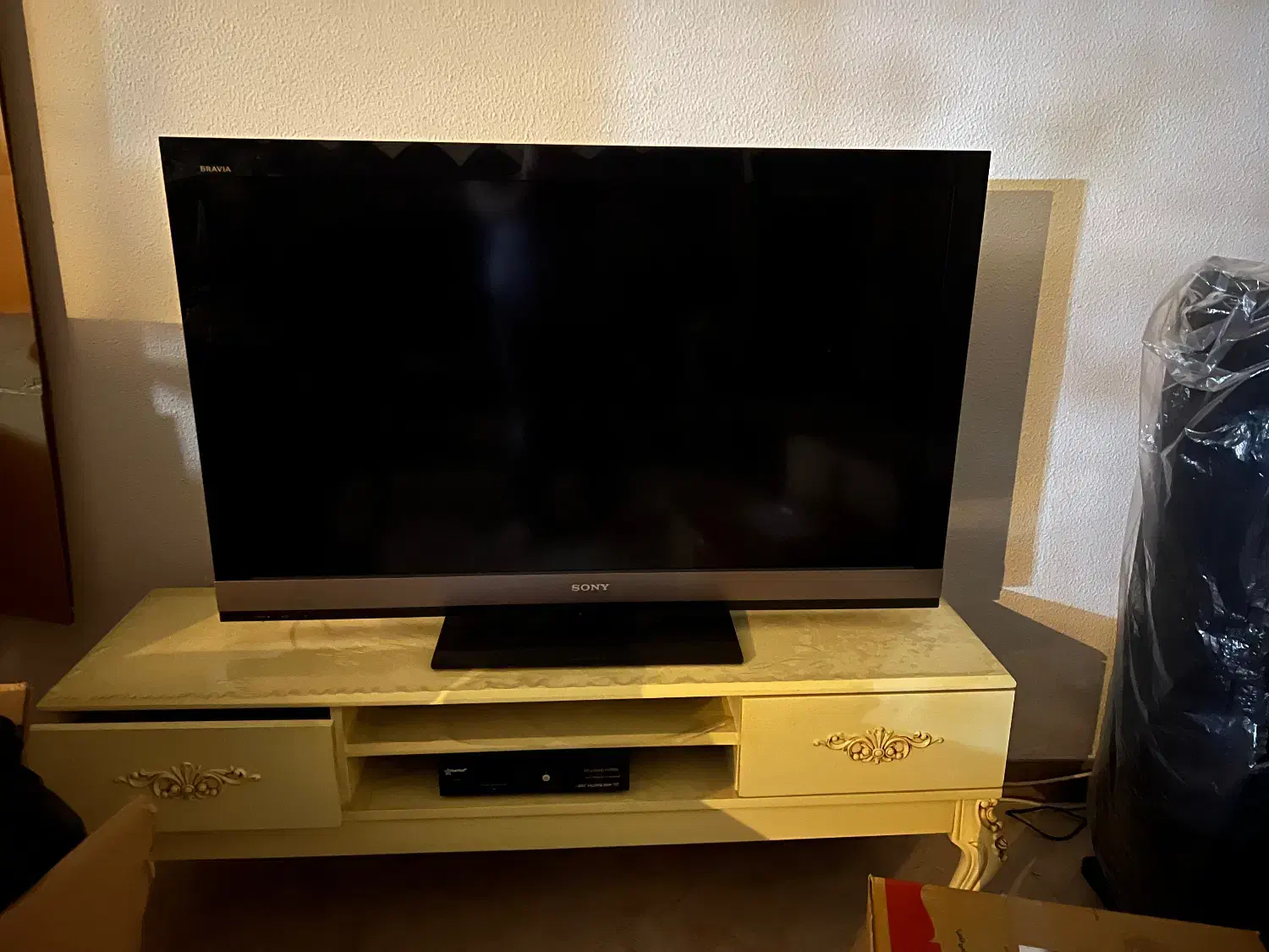 تلوزیون سونی سالم به شرط ۵۰ اینچ|تلویزیون و پروژکتور|چالوس, |دیوار