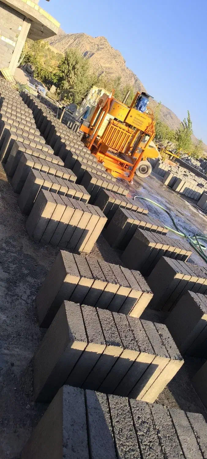 فروش دستگاه جدول زن نیمه اتومات|ماشینآلات صنعتی|لردگان, |دیوار