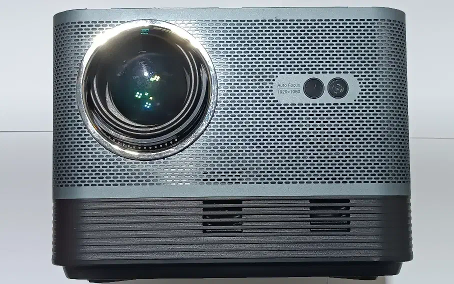 تعمیرات تخصصی انواع ویدیو پروژکتور|خدمات پیشه و مهارت|اسلامشهر, زرافشان|دیوار