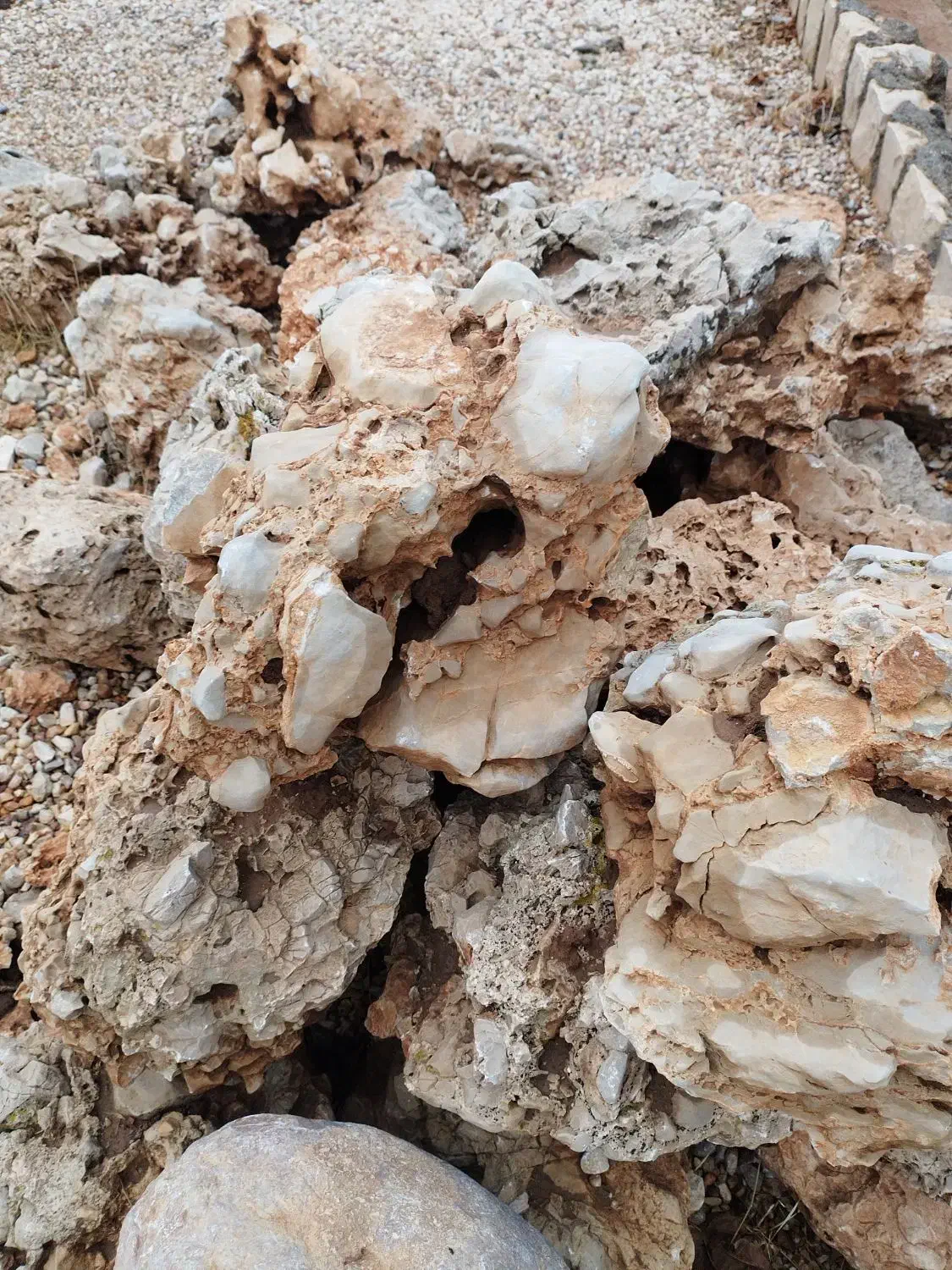 سنگ آبنما|مصالح و تجهیزات ساختمان|شیراز, شهرک قمشه|دیوار