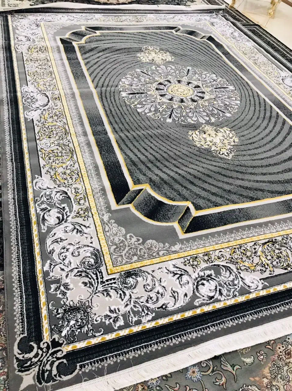 ۲عددفرش۱۲متری۷۰۰شانه تراکم۲۱۰۰نونو استفاده نشده|فرش|تربت جام, معدآباد|دیوار