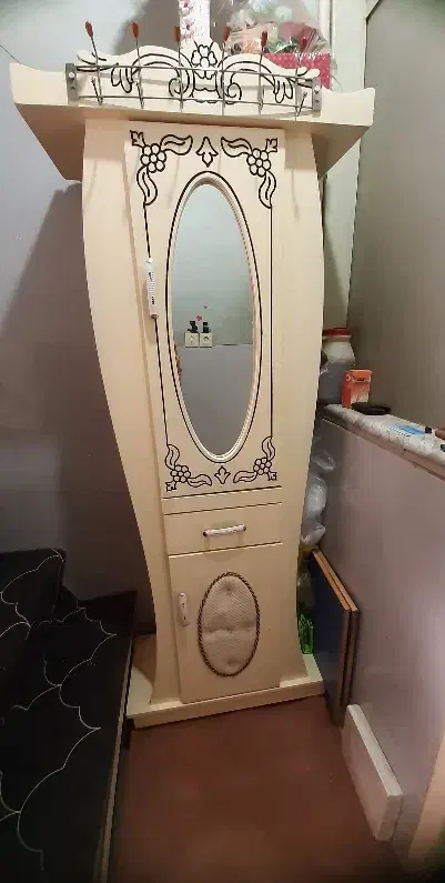 جاکفشی و اویز لباس|جاکفشی، کمد، دراور|قم, انصار‌الحسین|دیوار