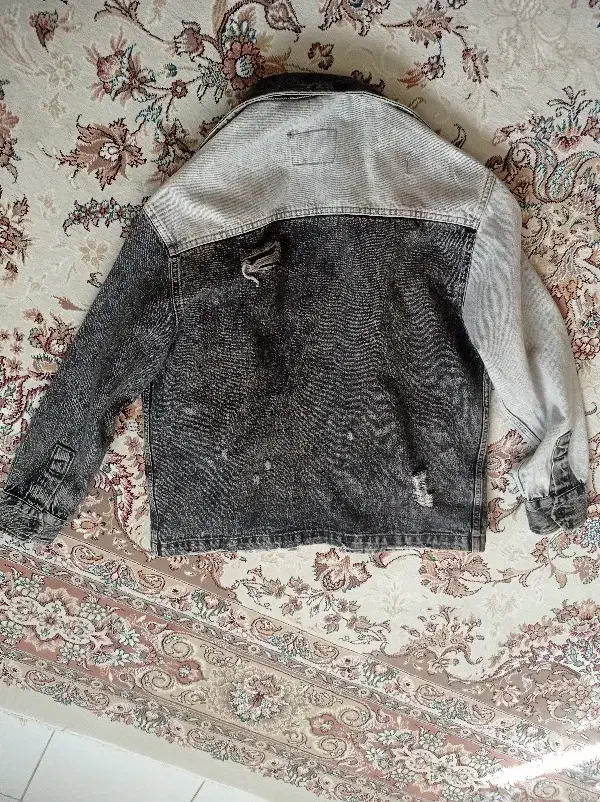 کت جین نو نو|لباس|کرمانشاه, |دیوار