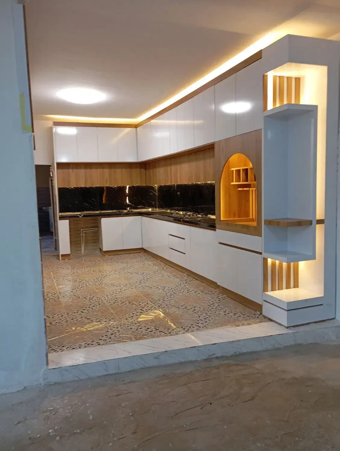 اجرای کابینت و دکوراسیون آشپزخانه و کمد دیواری|خدمات پیشه و مهارت|خوی, |دیوار