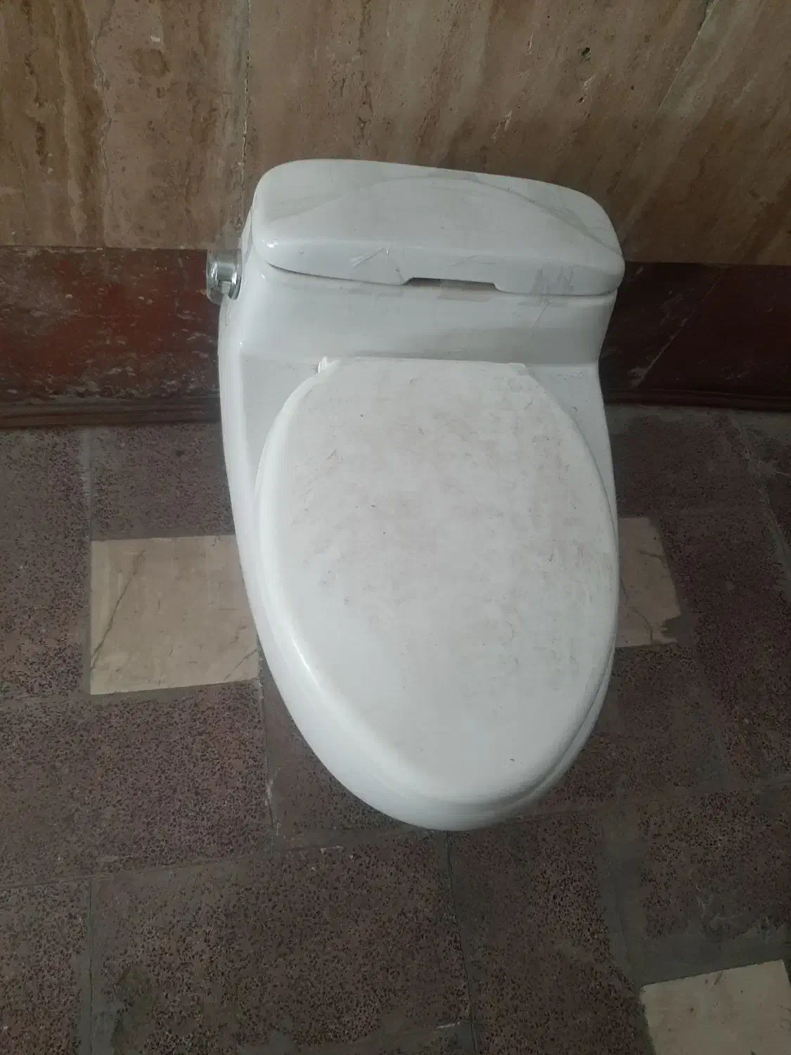 توالت فرنگی سالم|مصالح و تجهیزات ساختمان|تهران, نیروی دریایی|دیوار