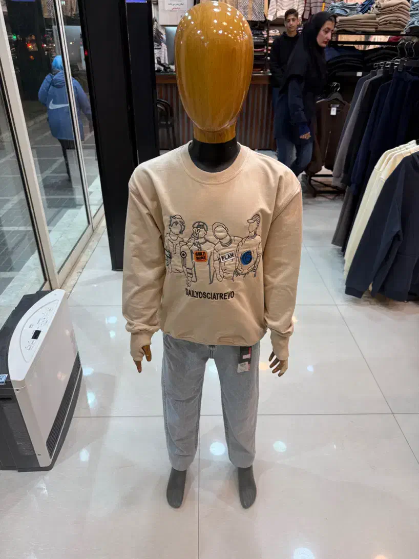 مانکن بچگانه ۲ سال و ۱۰ سال|فروشگاه و مغازه|مشهد, رضاشهر|دیوار