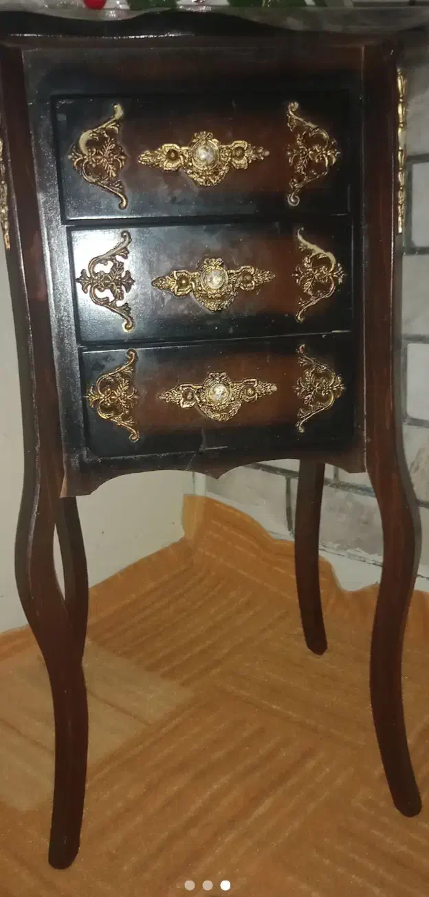 میز تلفن نونو|میز تلفن|بروجرد, |دیوار