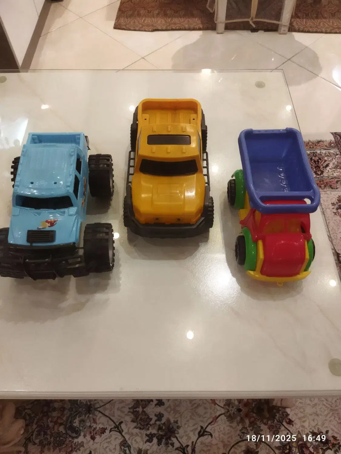 ماشین و کامیون اسباب بازی|اسباببازی|تهران, افسریه شمالی|دیوار