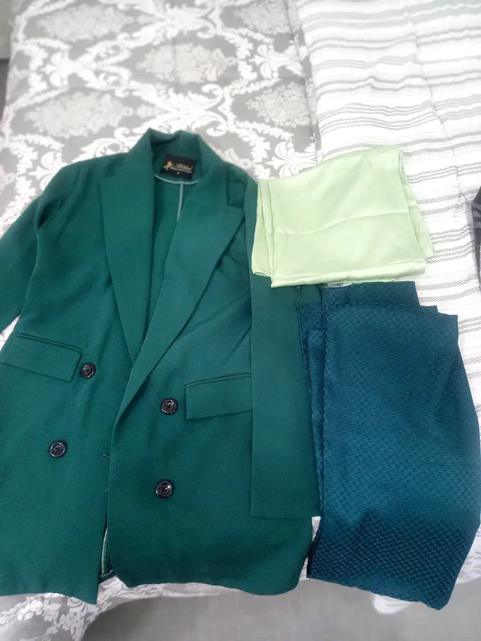 مانتو وشال فروشی|لباس|فردوس (خراسان), |دیوار