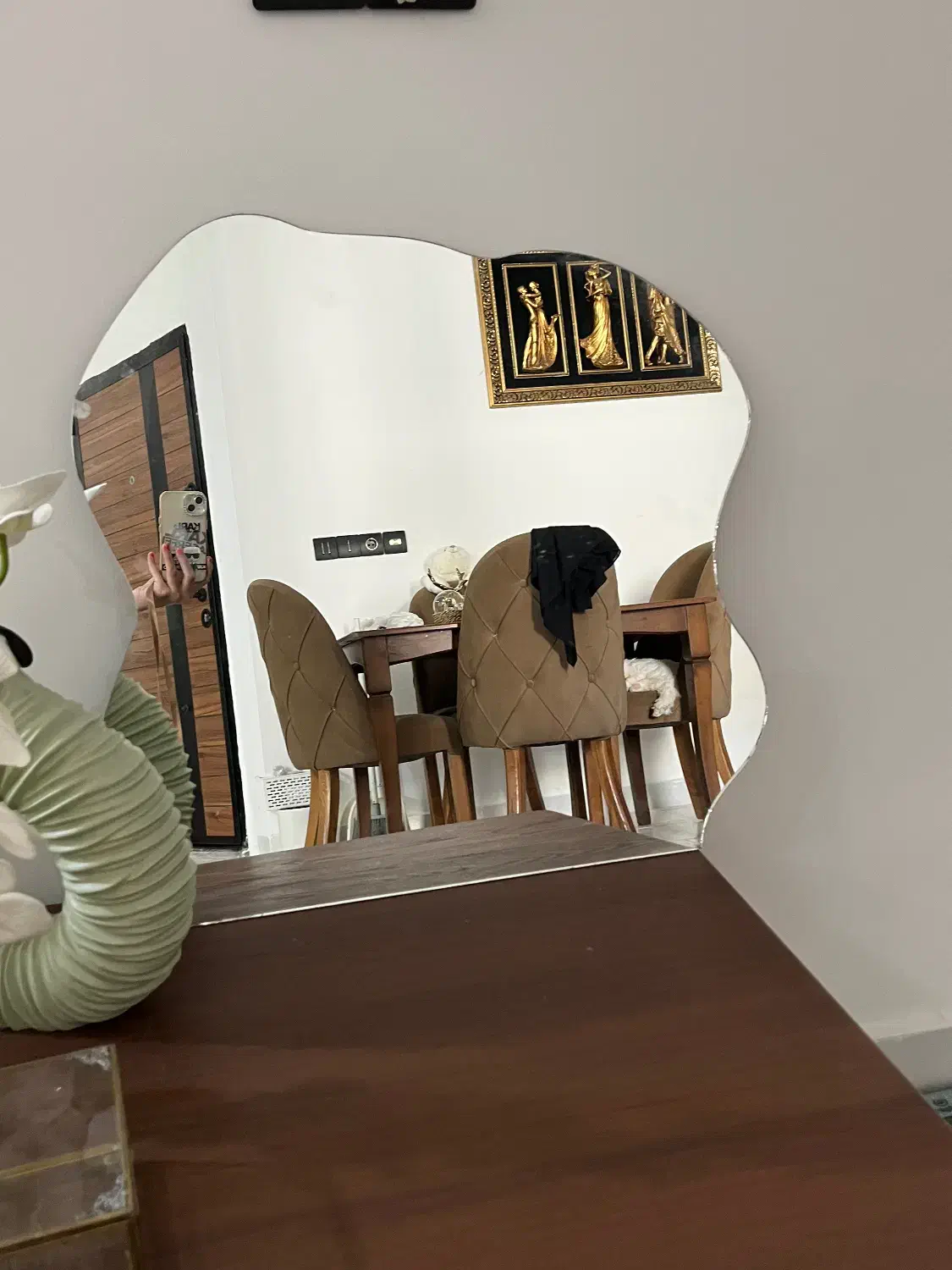 اینه دفرمه|آینه|قائمشهر, |دیوار