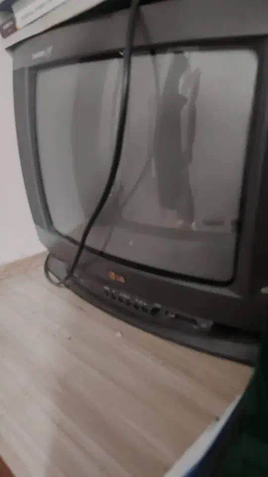 تلویزیون ال جی 14 اینج|تلویزیون و پروژکتور|مشهد, بهشت|دیوار