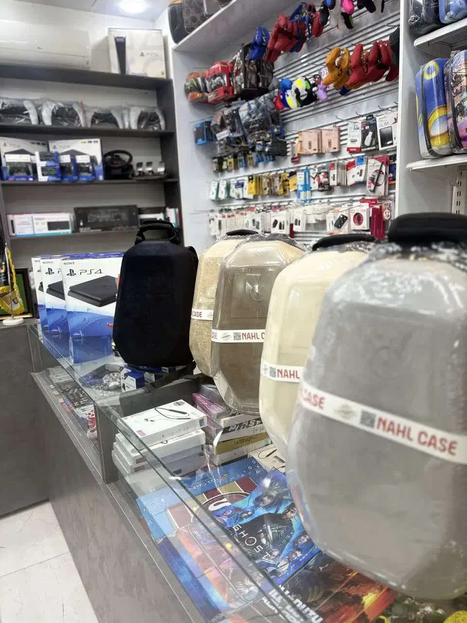 عرضه کننده به روزترین کیف کنسول ps4 ps5در کاشان|کنسول، بازی ویدئویی و آنلاین|کاشان, دروازه جوشقان|دیوار
