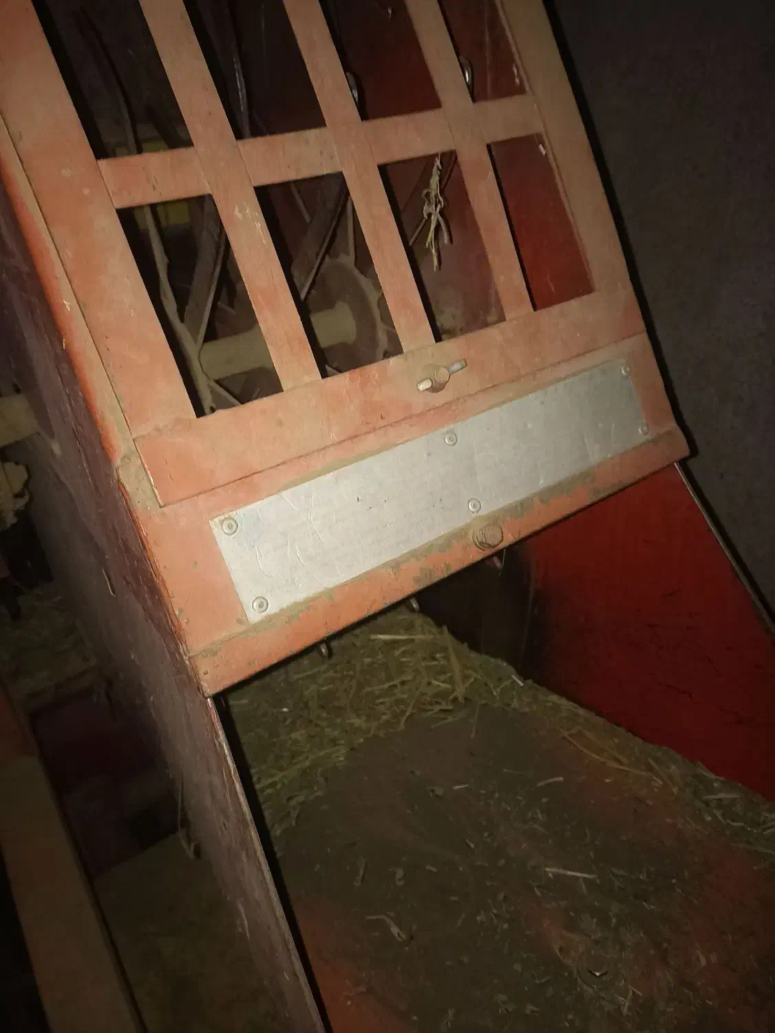 یونجه خردکن|ماشین‌آلات صنعتی|لالجین, |دیوار