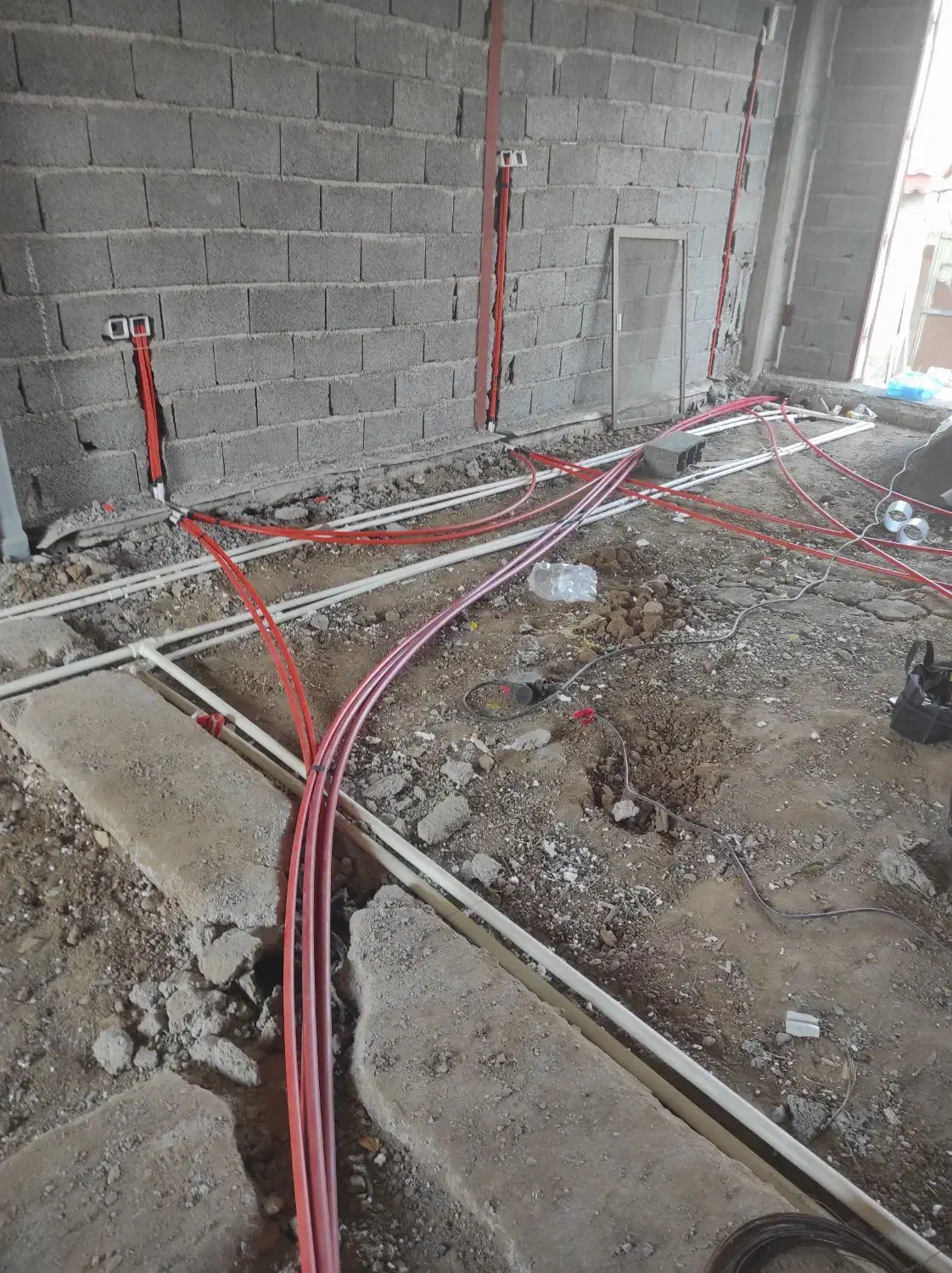 برقکاری ساختمان صفر تا صد|خدمات پیشه و مهارت|لاهیجان, گلستان|دیوار